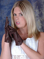 picture from ladiesinleathergloves.com