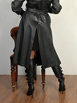 picture from ladiesinleathergloves.com