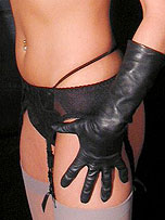 picture from ladiesinleathergloves.com